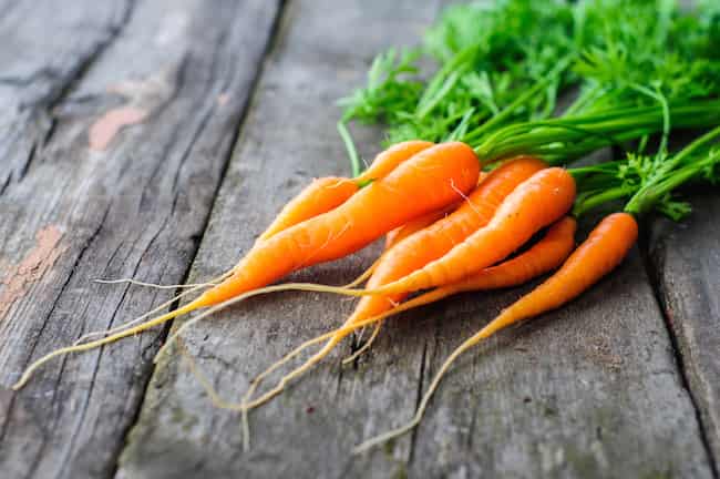 10-ползи-от-Морковите-лечебни-свойства-противопоказания 