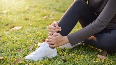 Причини за Болка в кръста и краката