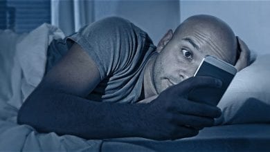 Неспокоен сън: Причини за Често Събуждане през нощта
